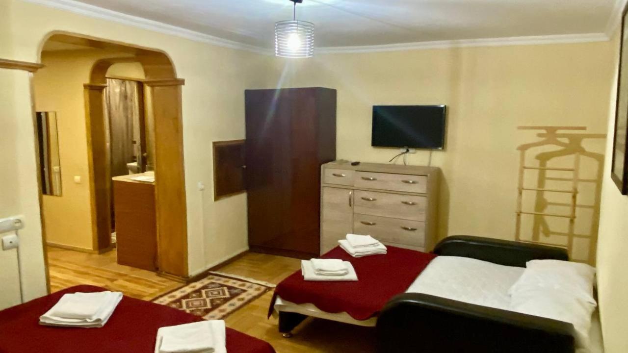 Mari Apartment ティビリシ エクステリア 写真