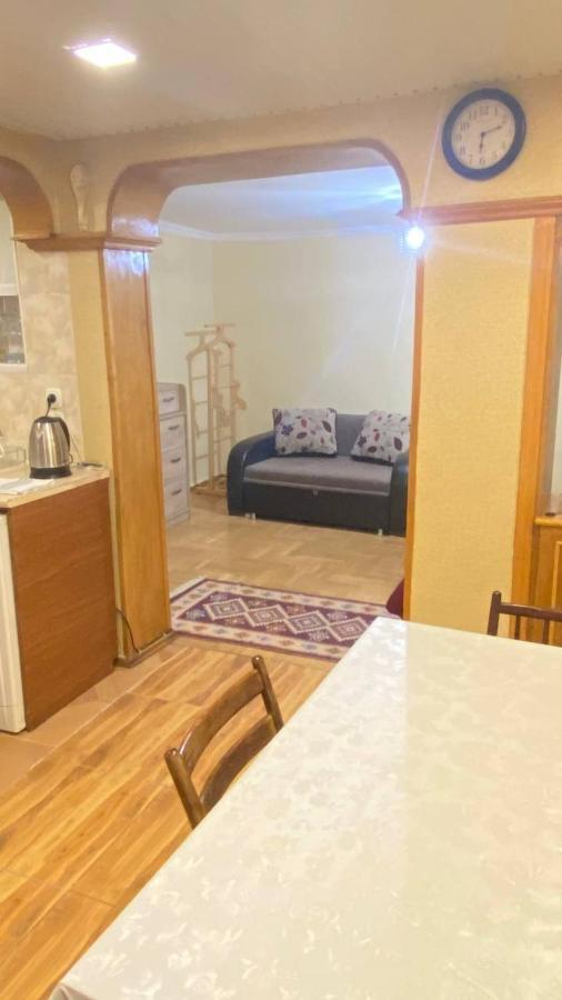 Mari Apartment ティビリシ エクステリア 写真